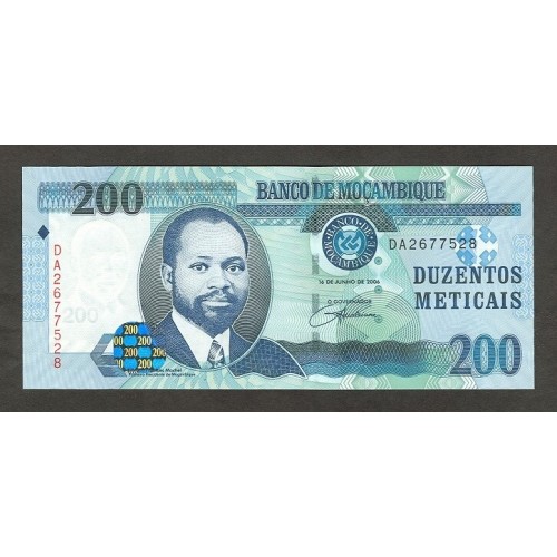 2006 - Mozambique PIC 146  200 Meticais banknote